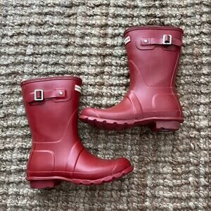 Hunter Original Short Rain Boots Women’s US 7 EU 38 Red Matte Mid Calf 10”